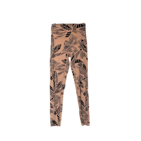 Aerie Camel And Black Leave Print Stretchy Leggings Women’s Medium - Picture 3 of 11